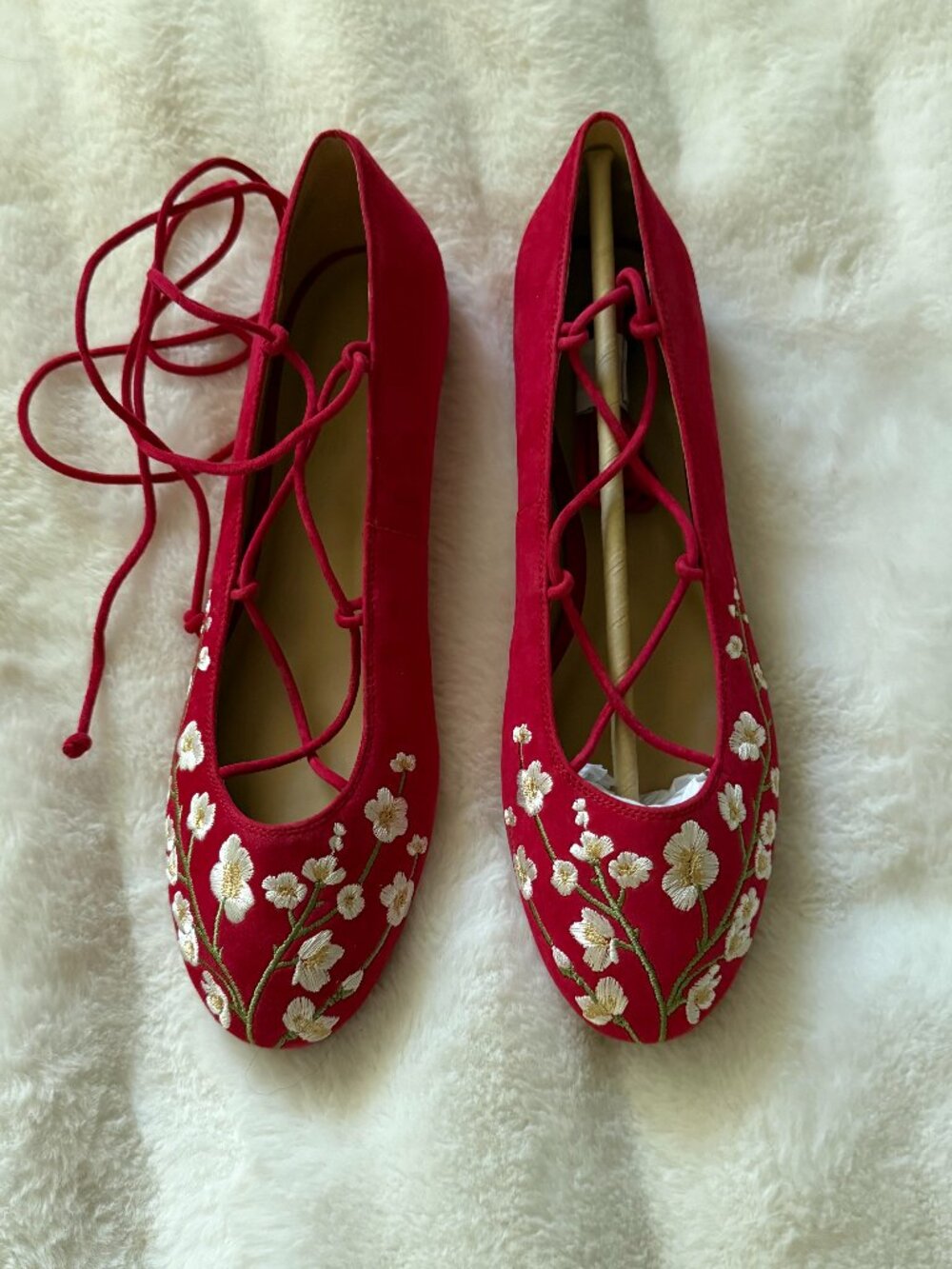 sundance red suede embroidered ballet flats with ankle ties size 9 NEW